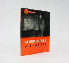 CAMERA IN PARIS