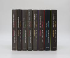 THE COLLECTED SHORT FICTION: THE MAN WHO MADE MODELS; THE MAN WITH THE AURA; THE MAN UNDERNEATH; THE MAN WITH THE SPECKLED EYES; THE MAN WHO WALKED THROUGH CRACKS; THE MAN WHO NEVER WAS; MAD MAN; THE MAN WHO LOST HIS MAGIC.