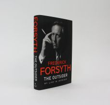 THE OUTSIDER. MY LIFE IN INTRIGUE
