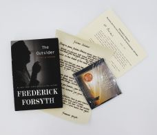 THE OUTSIDER, MY LIFE IN INTRIGUE.