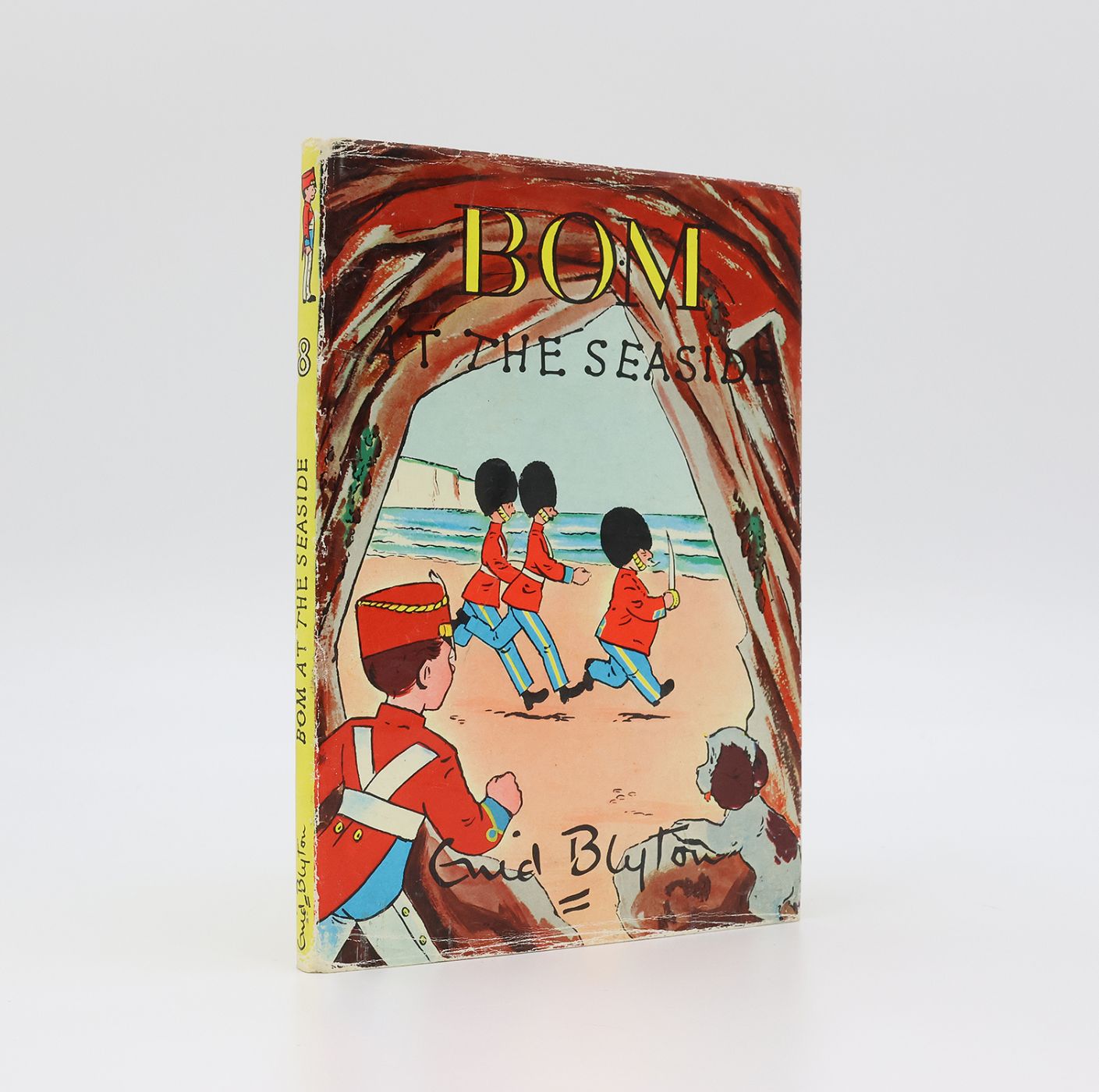 BOM AT THE SEASIDE: -  image 5