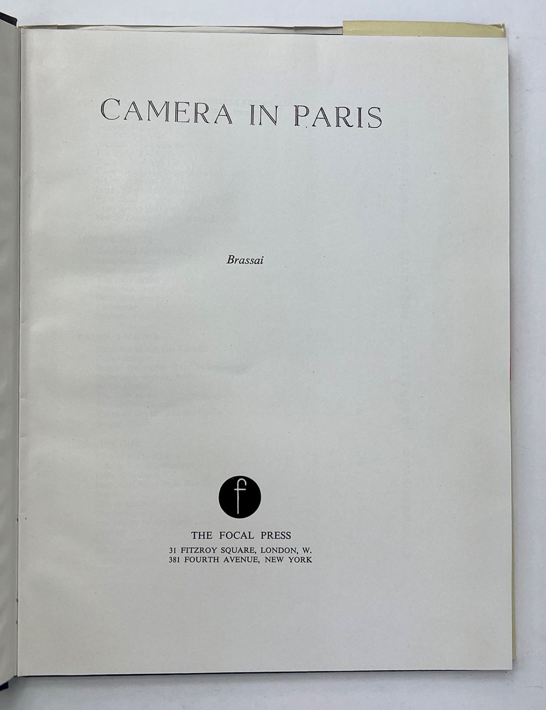 CAMERA IN PARIS -  image 2
