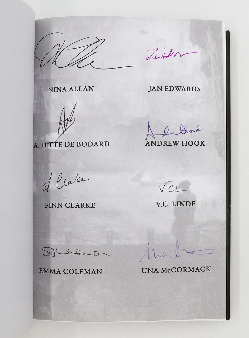 DARK CURRENTS -  image 2