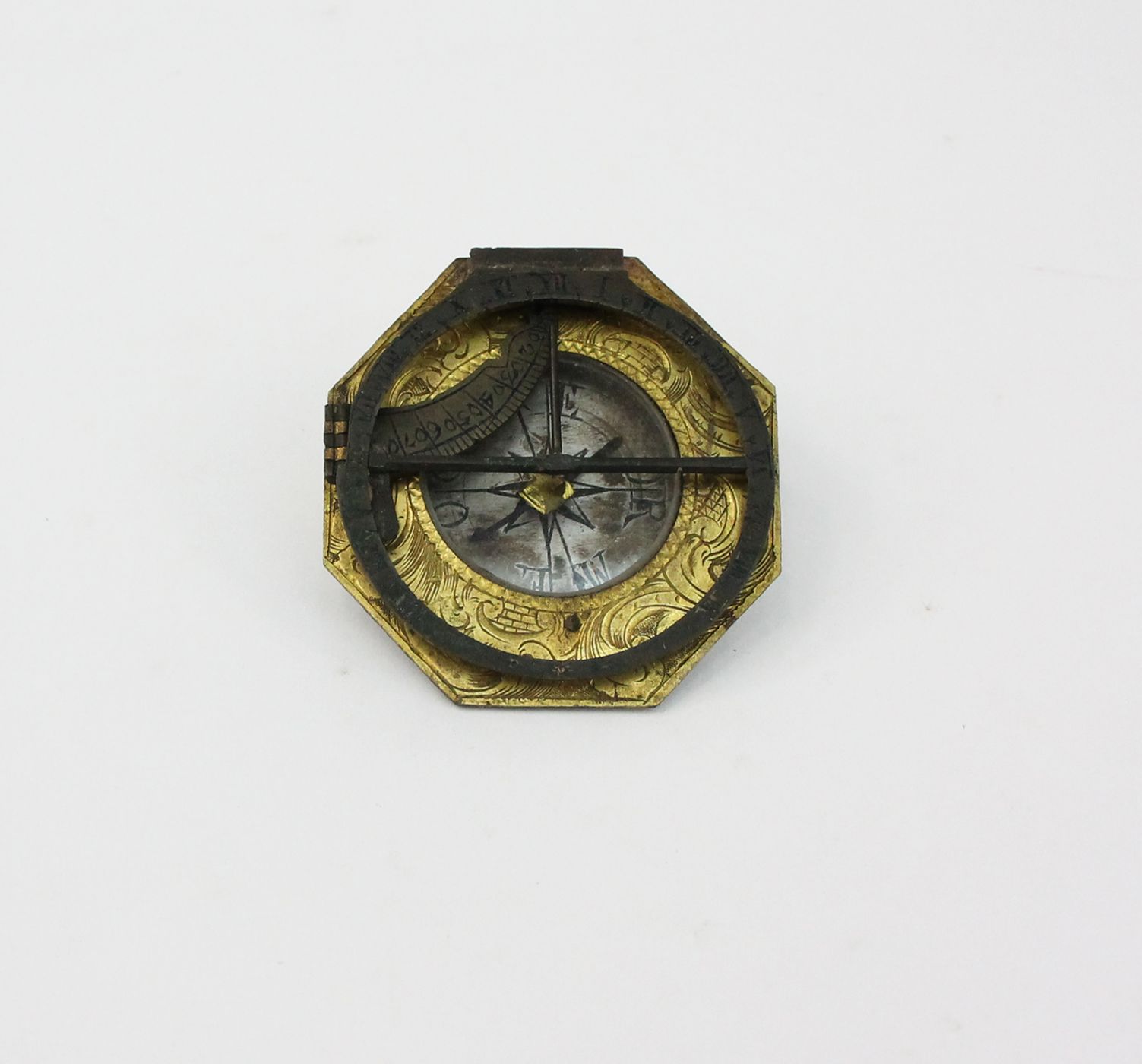 OCTAGONAL EQUINOCTIAL BRASS DIAL AND COMPASS -  image 3
