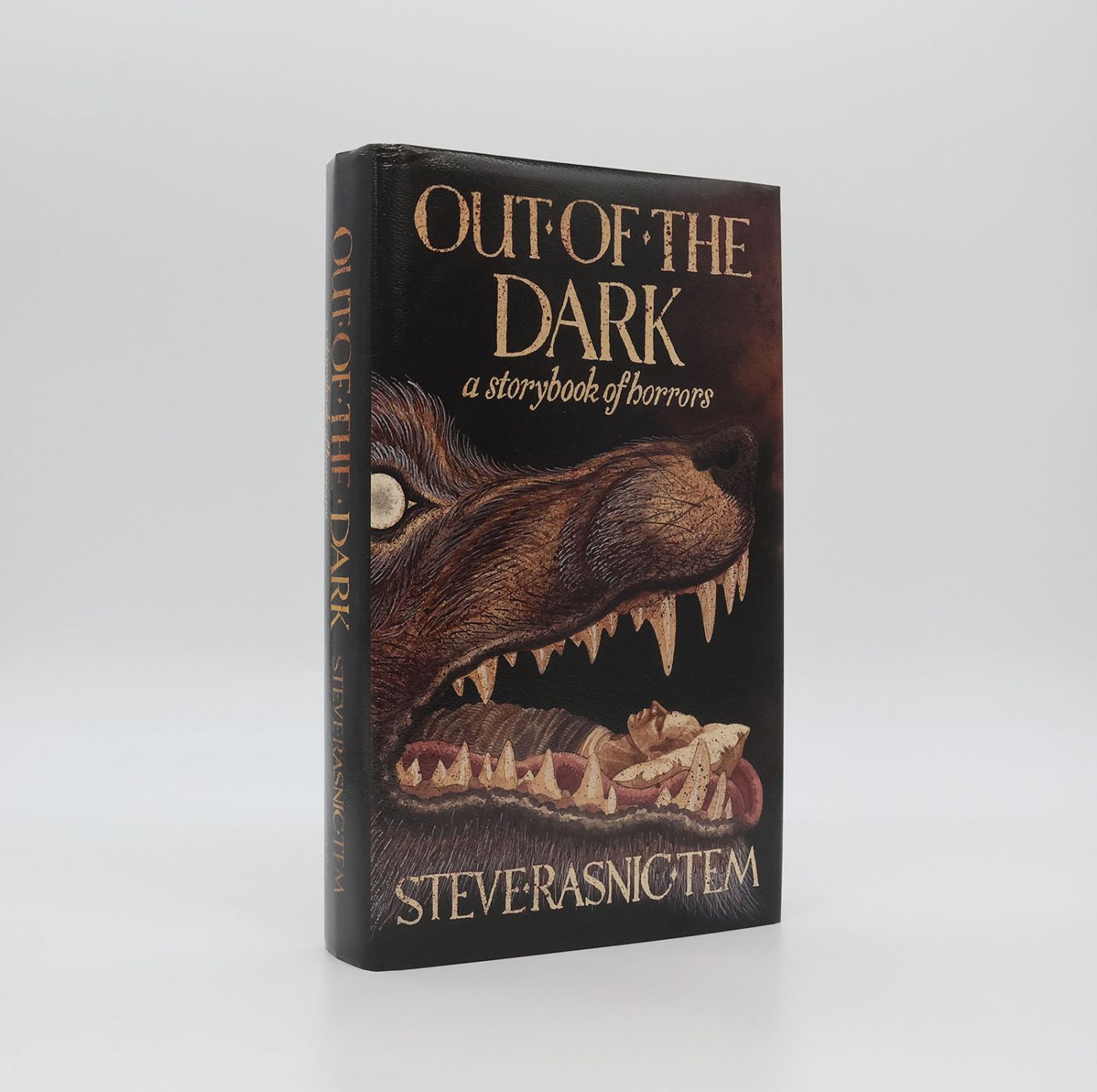 OUT OF THE DARK. -  image 1