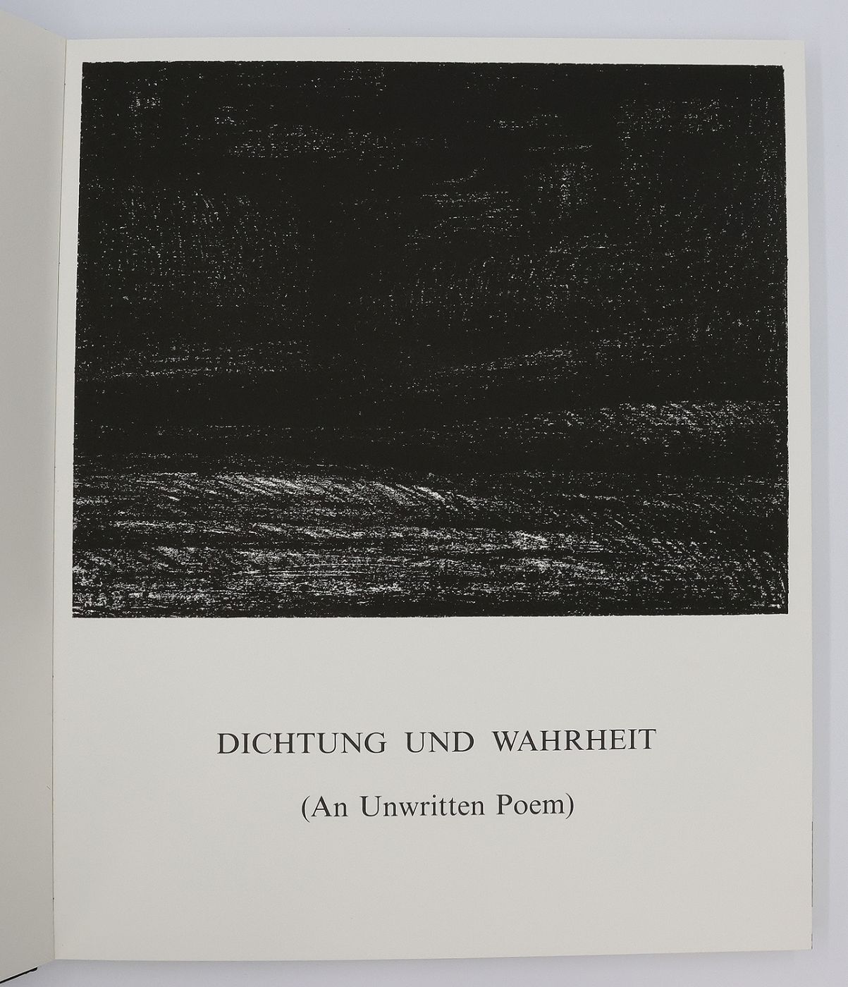 SELECTIONS FROM POEMS BY AUDEN. LITHOGRAPHS BY HENRY MOORE -  image 5