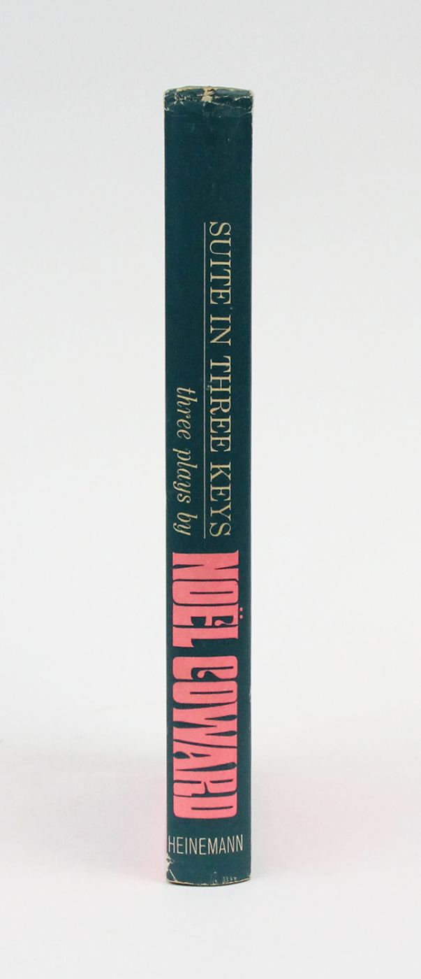 SUITE IN THREE KEYS: -  image 2