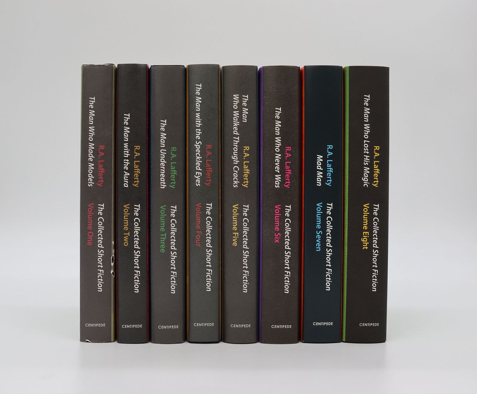 THE COLLECTED SHORT FICTION: THE MAN WHO MADE MODELS; THE MAN WITH THE AURA; THE MAN UNDERNEATH; THE MAN WITH THE SPECKLED EYES; THE MAN WHO WALKED THROUGH CRACKS; THE MAN WHO NEVER WAS; MAD MAN; THE MAN WHO LOST HIS MAGIC. -  image 1