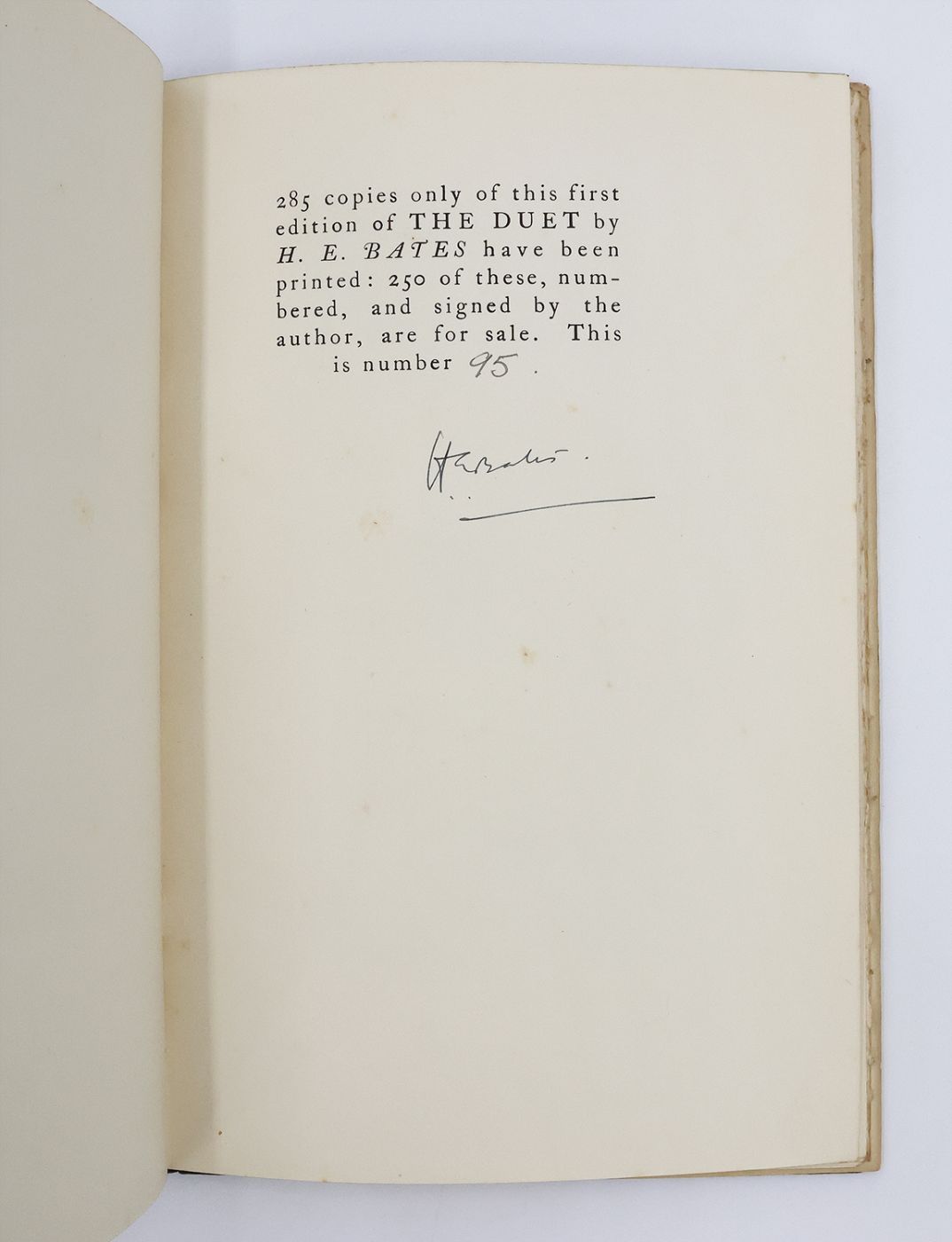 THE GRAYSON BOOKS: THE BEAR FELL FREE; THE DUET; AT HOME; ONE OF NORAH'S EARLY DAYS; VARIATION ON A THEME; MAN ABOUT THE HOUSE; THE LIFE AND DEATH OF SIR HERBAULT; MAIDEN'S FURY; AT BAY; A PINK DOLL; THERE'S A BIRDY IN THE CAGE; MAKE THYSELF MANY -  image 17