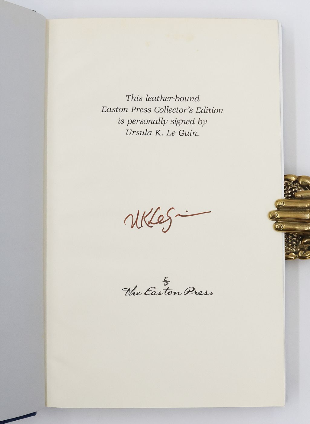 THE LEFT HAND OF DARKNESS -  image 2