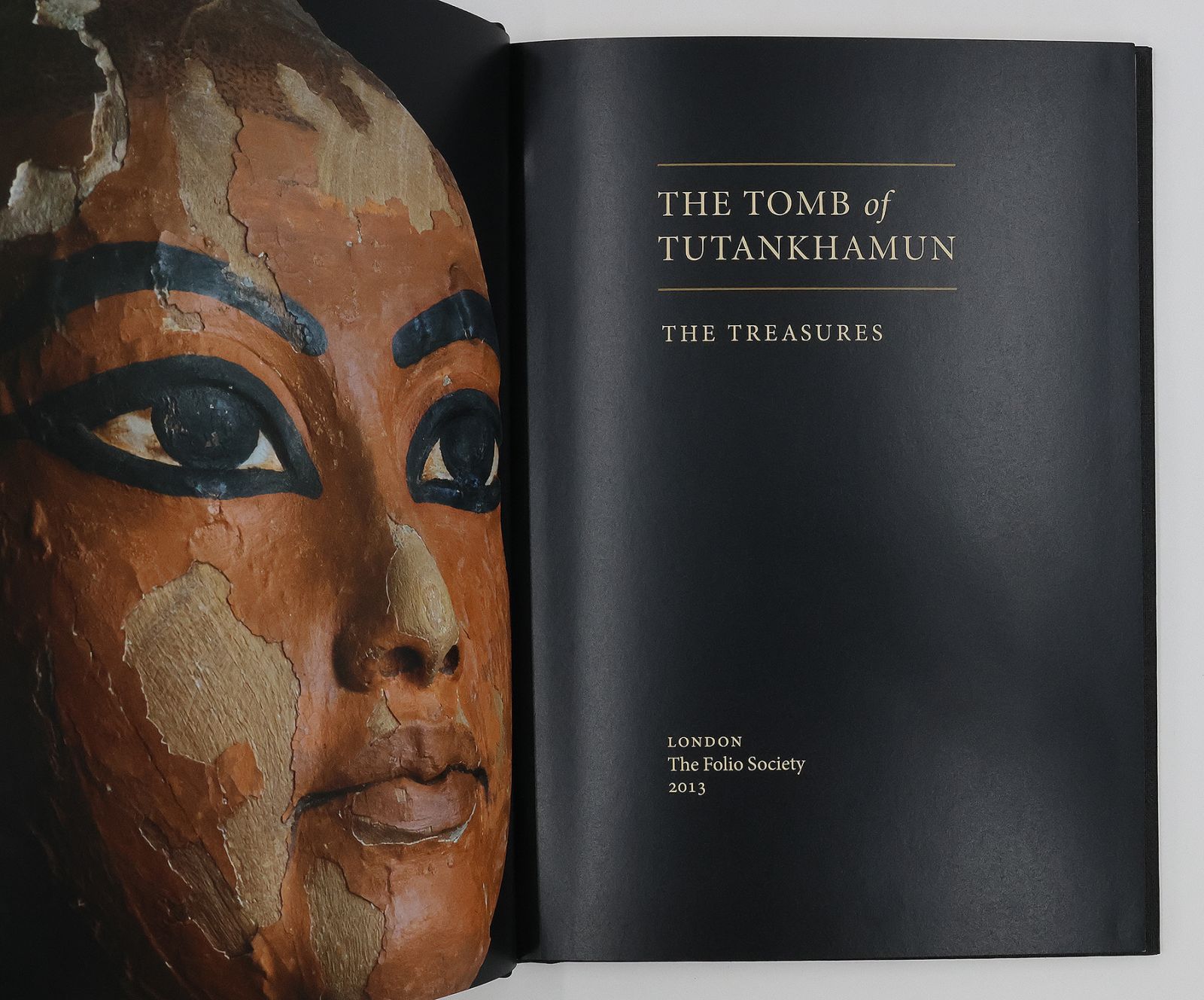 THE TOMB OF TUTANKHAMUN -  image 8