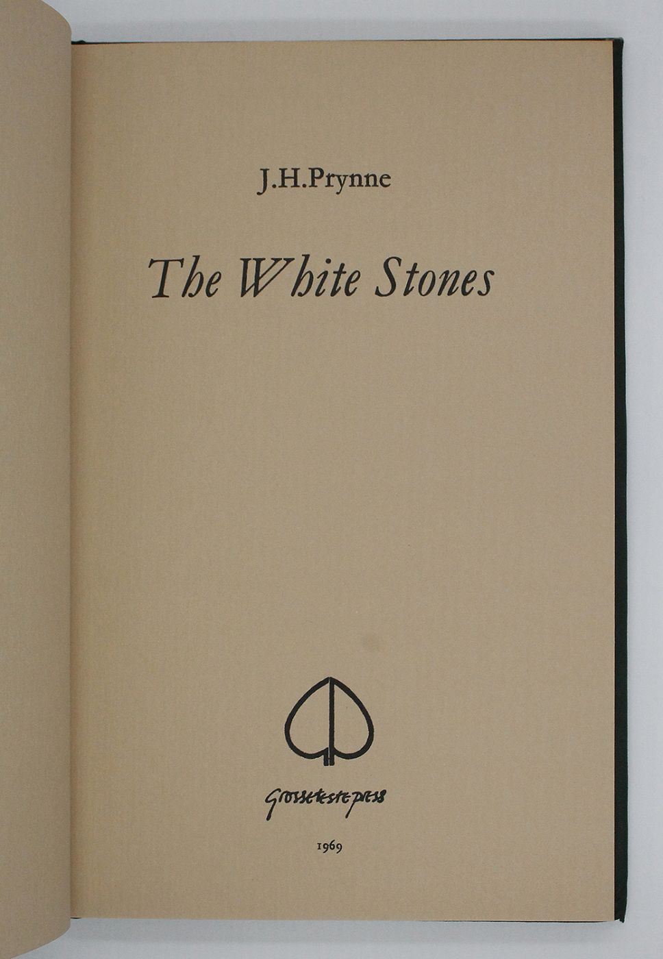 THE WHITE STONES -  image 2