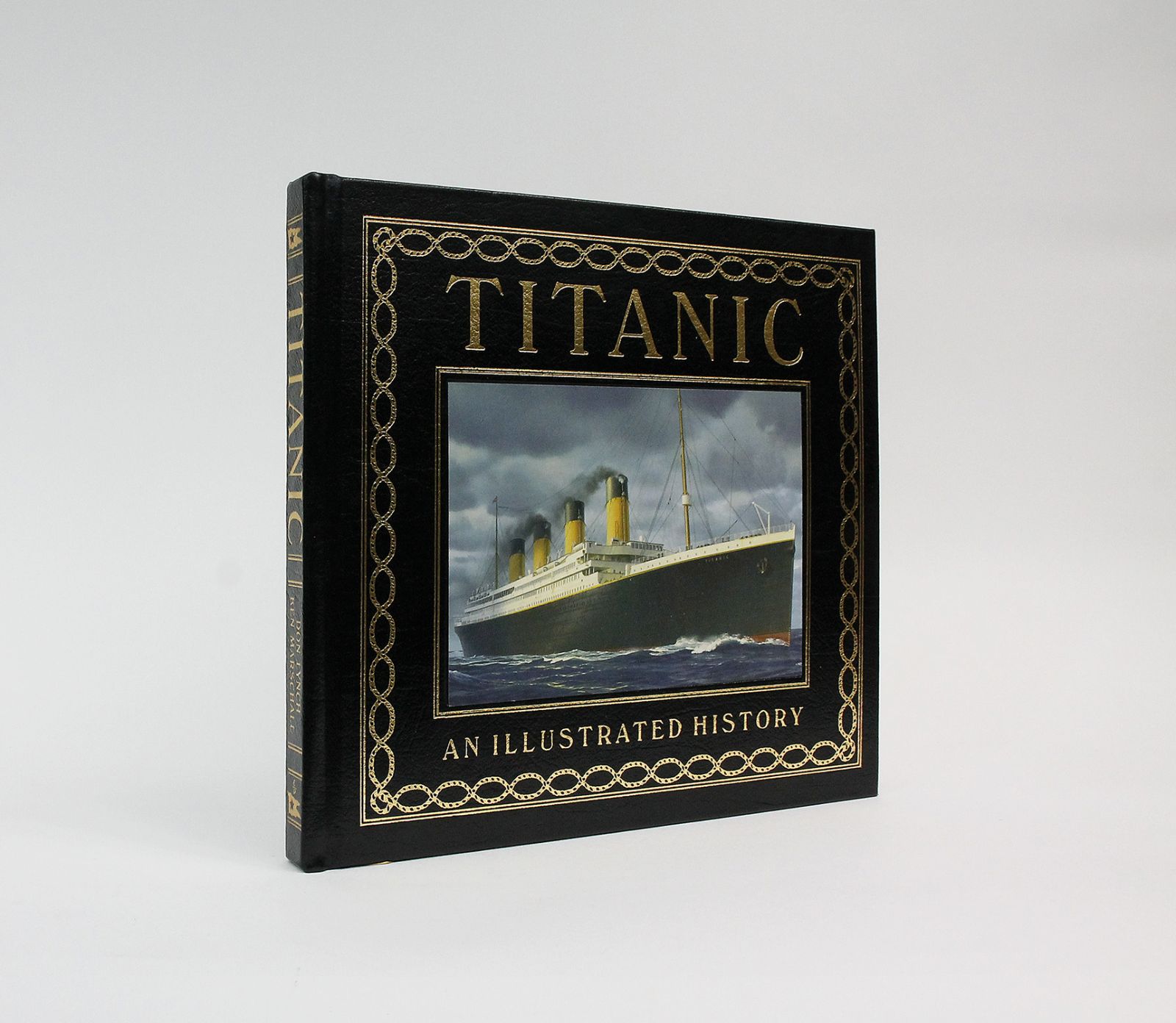 TITANIC: AN ILLUSTRATED HISTORY -  image 2