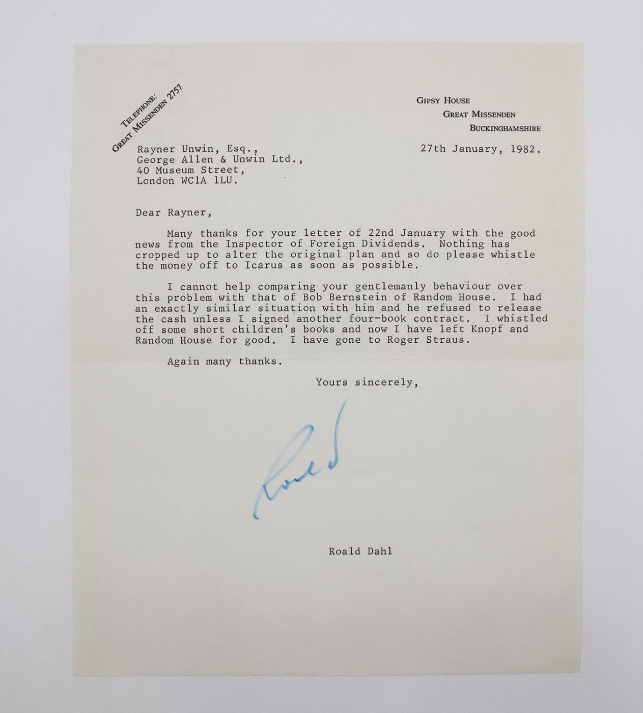 TYPED LETTER SIGNED FROM ROALD DAHL TO HIS PUBLISHER RAYNER UNWIN. -  image 1