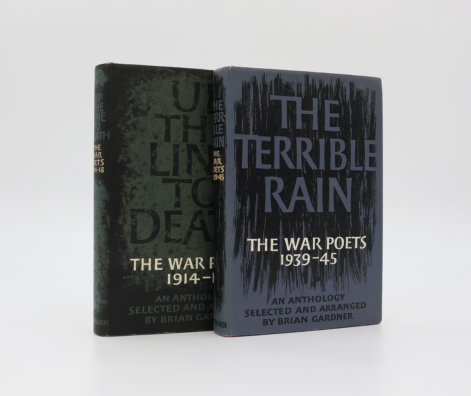 UP THE LINE TO DEATH: THE WAR POETS 1914-18 [with] THE TERRIBLE RAIN: THE WAR POETS 1939-45: -  image 1